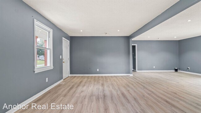 Building Photo - 3 br, 2 bath House - 311 Maplehurst Drive