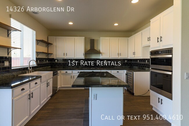 Building Photo - 14326 Arborglenn Dr.