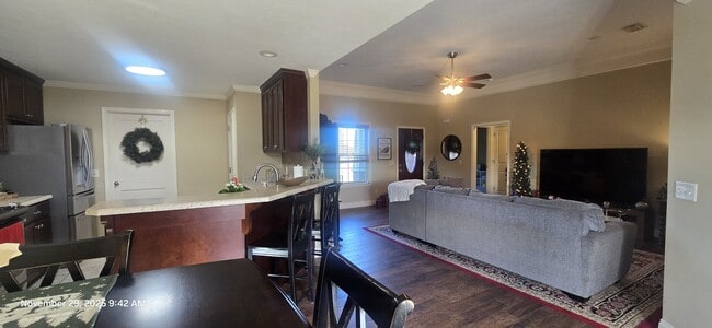 Foto del edificio - 4812 Cherokee Heights Rd