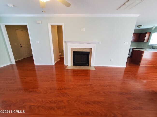 Foto del edificio - 1508 Manning Forest Dr