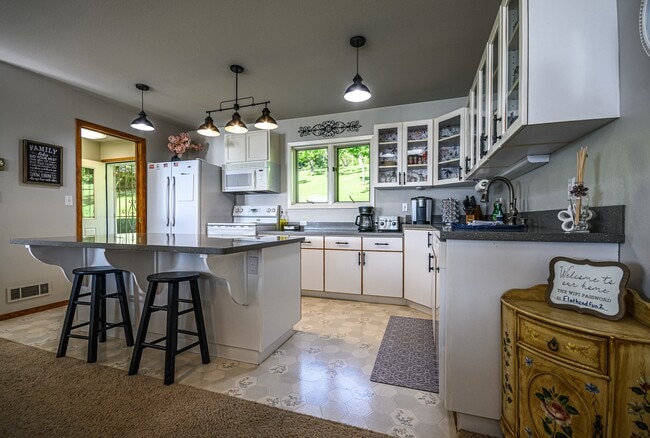 Building Photo - 31792 Hollyhock Ln