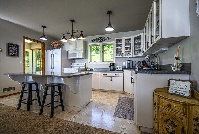 Foto del edificio - 31792 Hollyhock Ln
