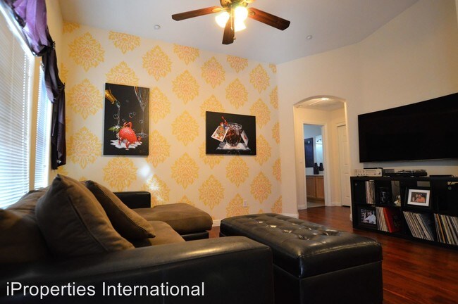 Foto del edificio - 2 br, 2 bath House - 10122 Aspen Rose #101