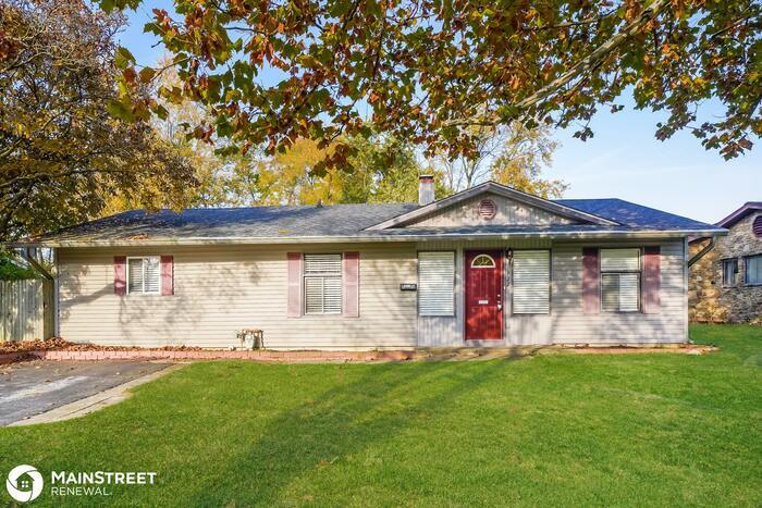 Primary Photo - 1722 ARLENE DR, INDIANAPOLIS, IN 46219