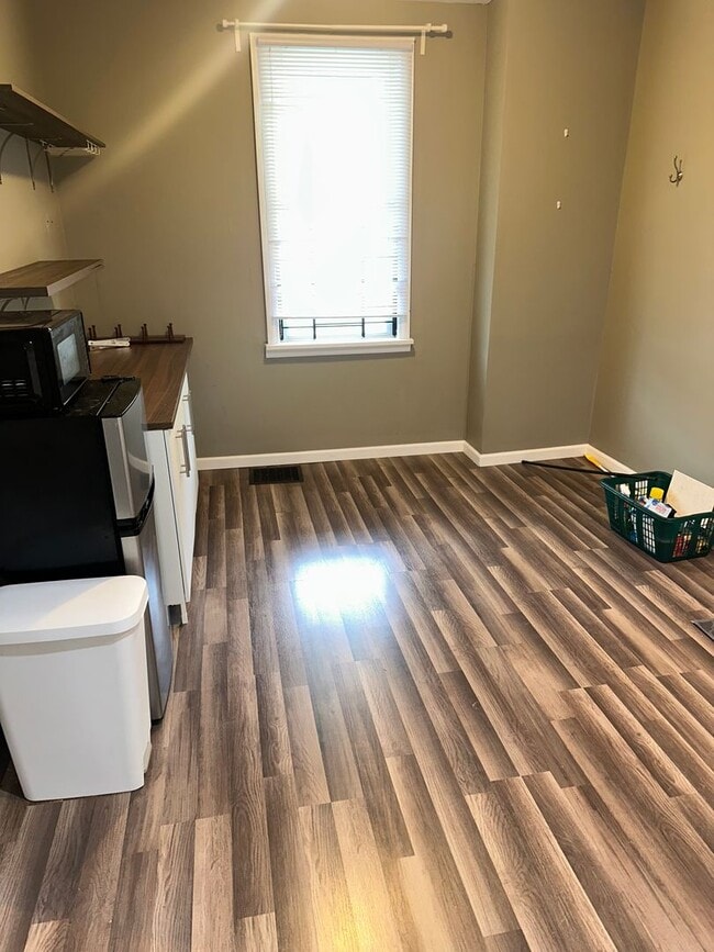 Foto del edificio - 7515 Melrose St