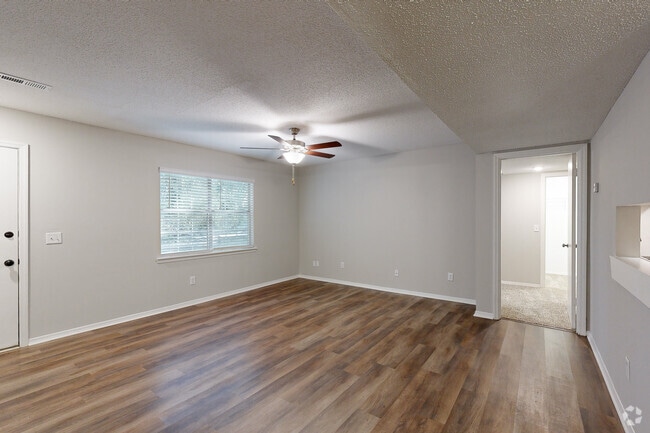 Sala de estar - Vandergriff Village by Callio Properties