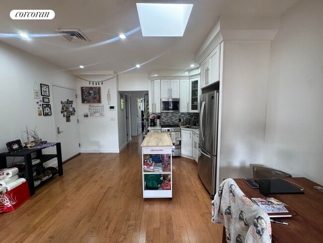 Building Photo - 703 MacDonough St