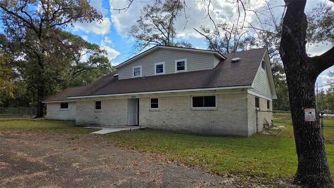 Foto del edificio - 1600 Southern Oaks Dr