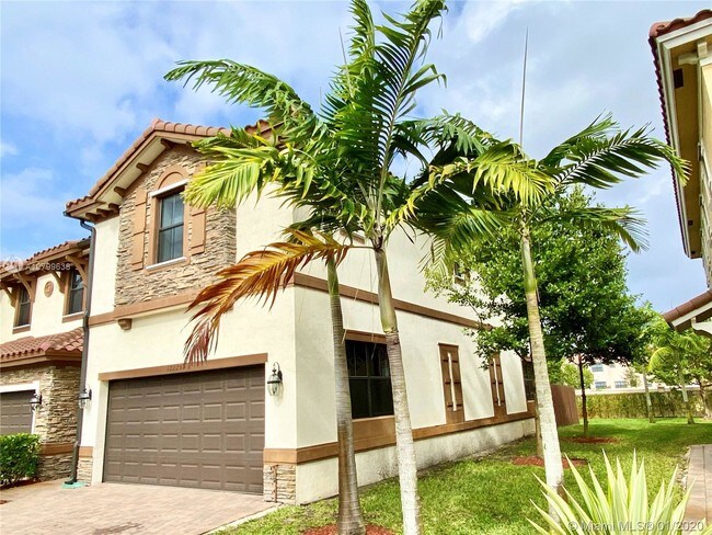 Building Photo - 12225 Vaquero Trails Dr