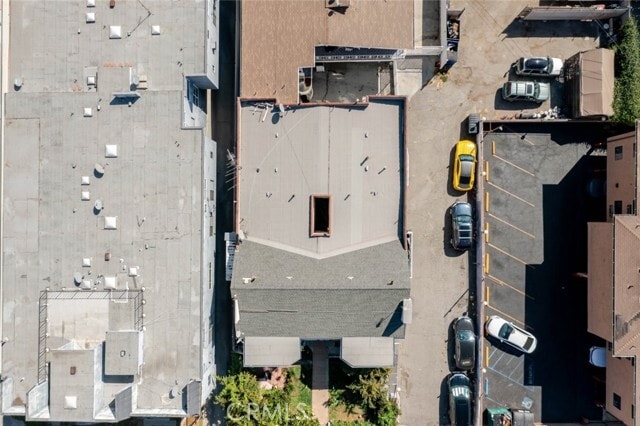 Foto del edificio - 1716 Winona Blvd