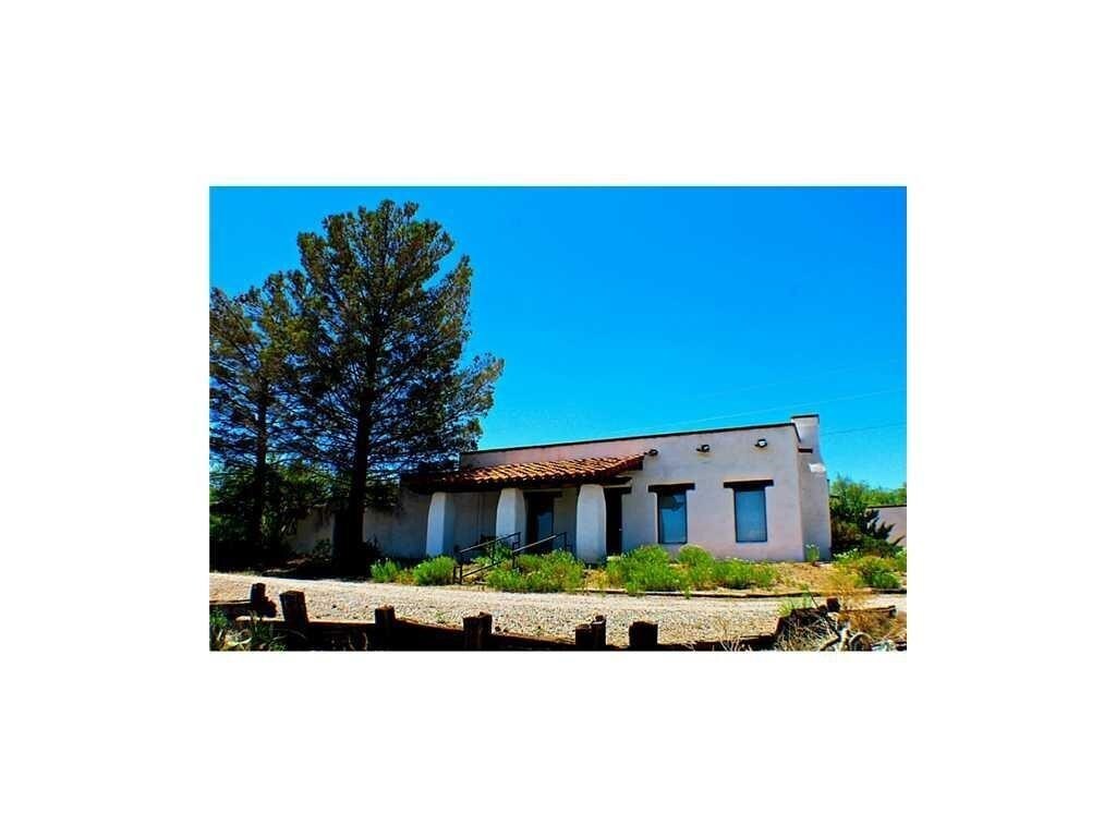 Primary Photo - 5121 Alvarez Rd