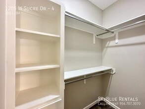 Building Photo - 1205 W Sucre Dr