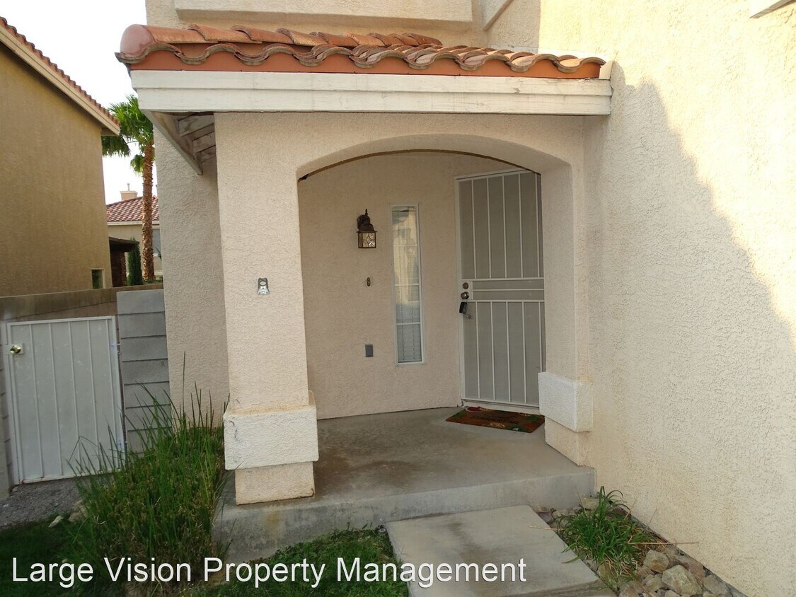 Foto principal - 4 br, 2.5 bath House - 9773 Sonora Bend Ave