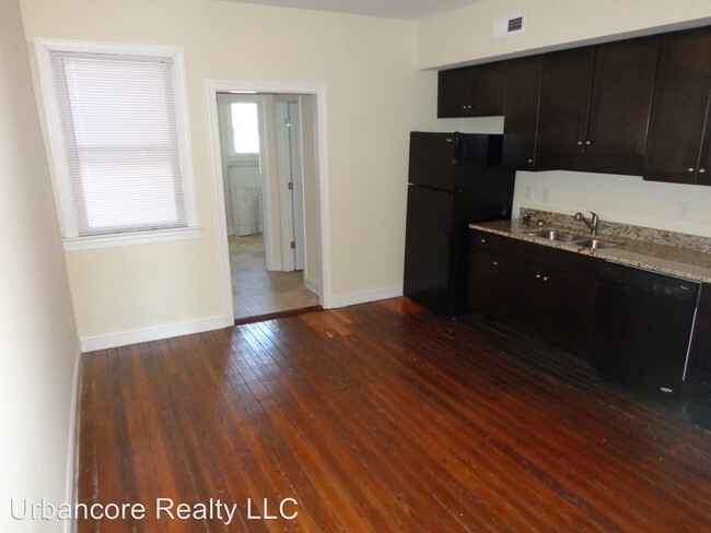 Building Photo - 2 br, 1.5 bath House - 704 N 23rd St