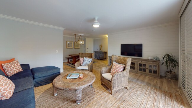 Building Photo - Fully Furnished Condo in La Jolla!! 2 Bedr...