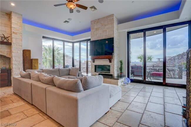 Building Photo - 1608 Liege Dr