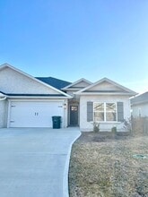 Building Photo - 160 The Villas Wy