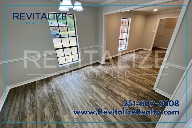 Foto del edificio - Fully renovated 3 Bedroom 2 Bathroom House...