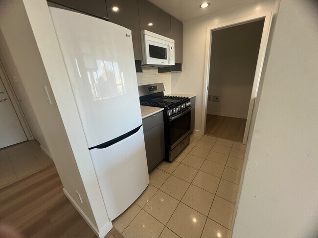 Photo du bâtiment - 928 Beatty St