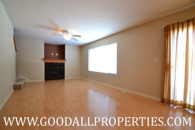 Foto del edificio - 3 Bedroom, 2.5 Bath Home in Waukee