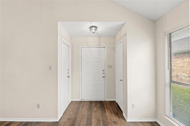Foto del edificio - 2617 Butterfield Dr