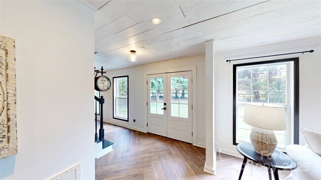 Building Photo - 5229 Mt Holly-Huntersville Rd