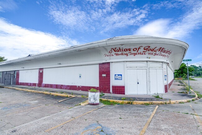 Foto del edificio - 2900 Luell St