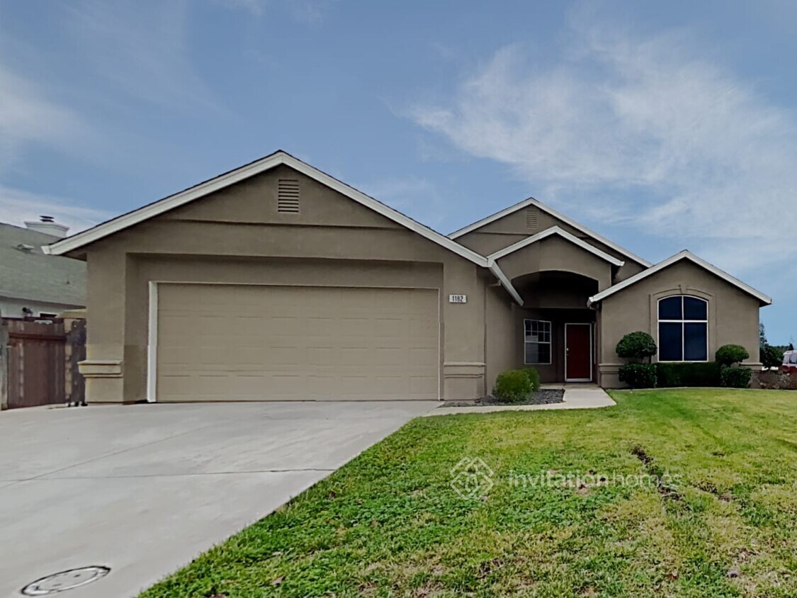 Primary Photo - 1182 Park Heights Dr