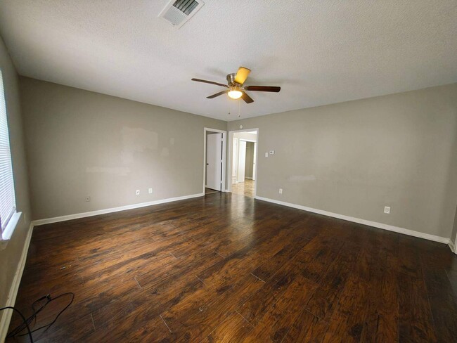 Photo - Newly Renovated Home In Frayser - Open To Section 8