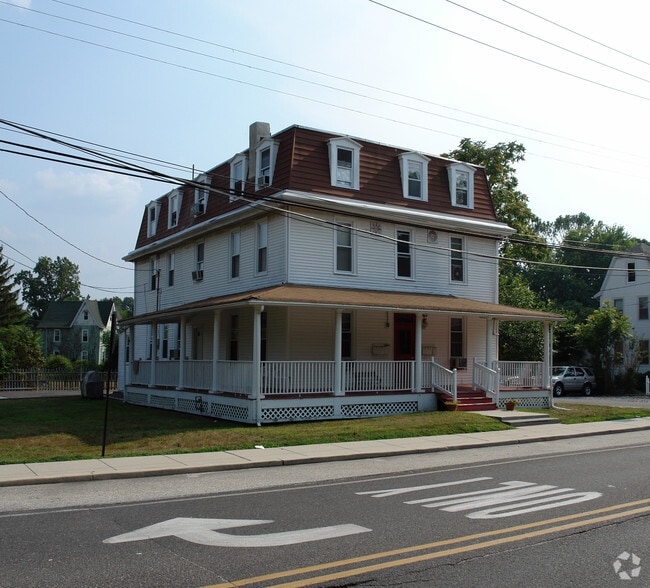 13 Kirkwood Rd, Gibbsboro, NJ 08026 Apartments Gibbsboro, NJ