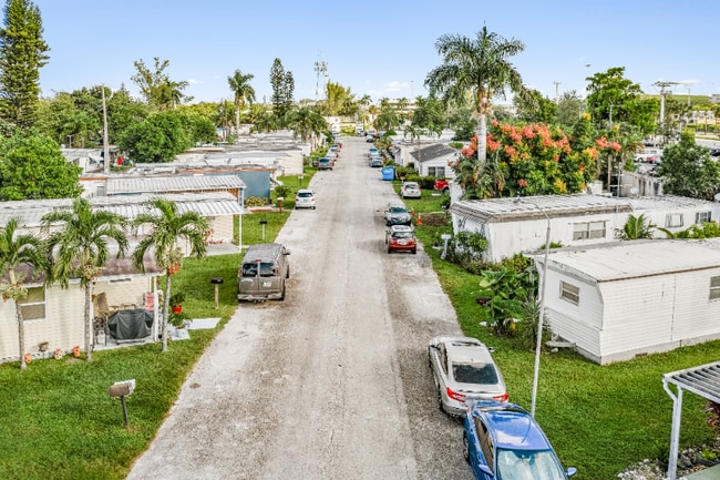 Foto del edificio - 4732 SW 46th Ln