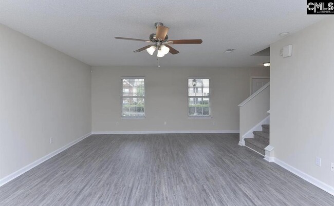 Building Photo - 312 Killian Green Dr
