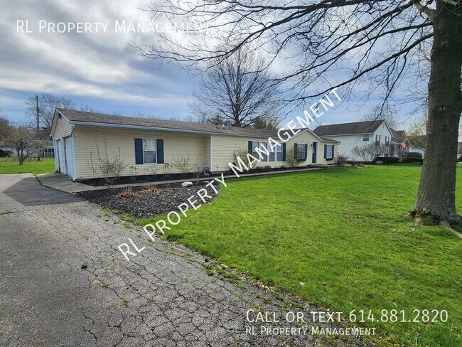 Foto del edificio - Beautiful open floor plan! 3 Bedroom 2 Bat...