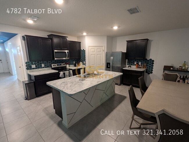 Foto del edificio - 4782 Talbot Blvd