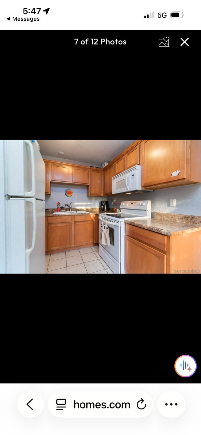 Building Photo - 3265 Ocean View Blvd
