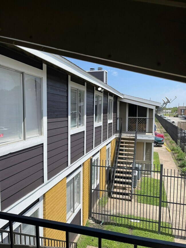 Photo - 12615 Ashford Meadow Dr Apartment