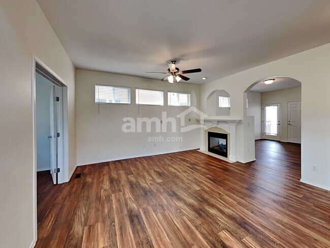 Foto del edificio - 1639 182nd St E