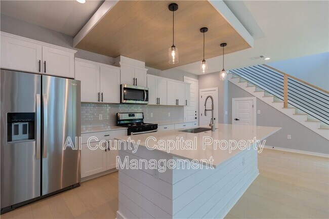 Building Photo - 1609 Greenwood Ave