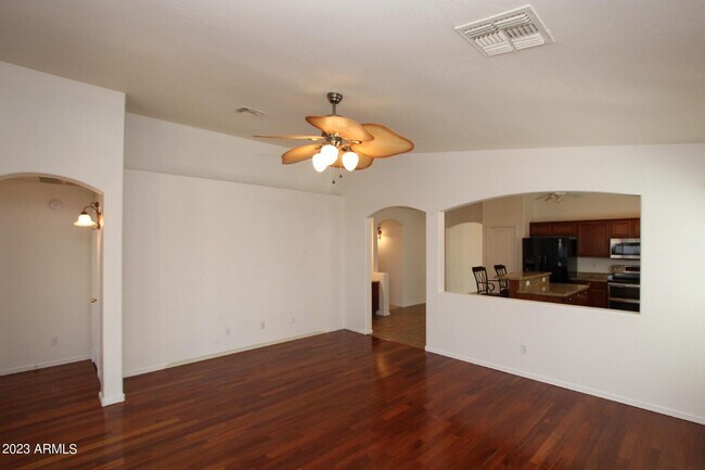 Building Photo - 21072 E Sonoqui Dr