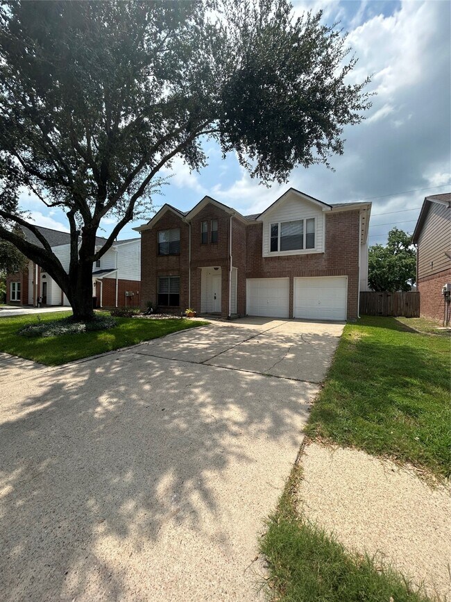 Building Photo - 5415 W Harrow Dr