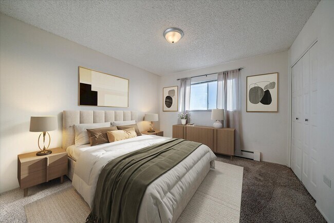 Foto del edificio - 4569 S Lowell Blvd