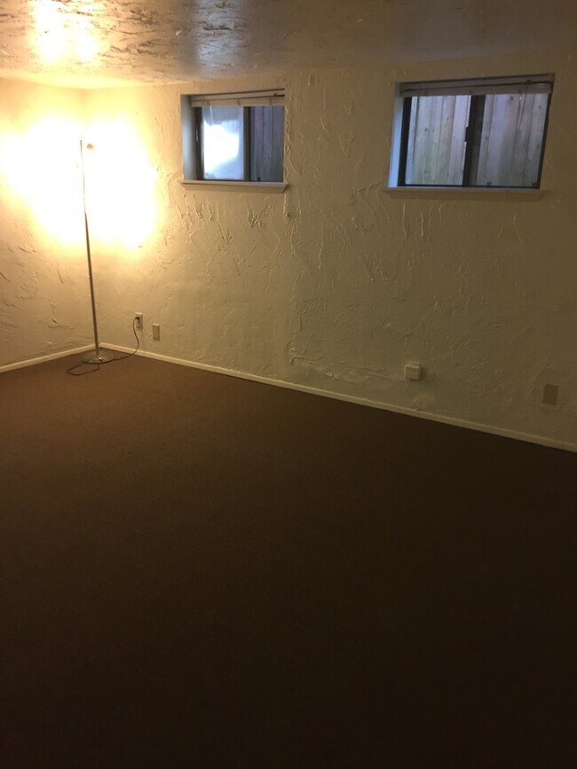 Foto del edificio - 6244 25th Ave NE