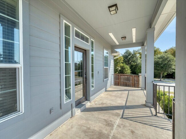 Building Photo - 137 White Sage Ln