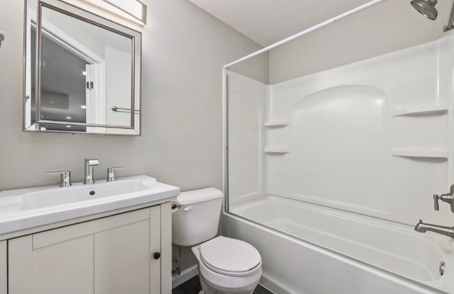 Building Photo - 313 Raft Cove