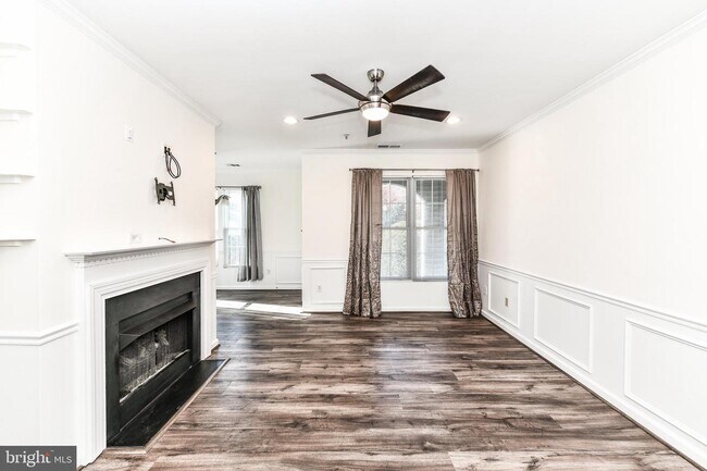 Building Photo - 46614 Drysdale Terrace