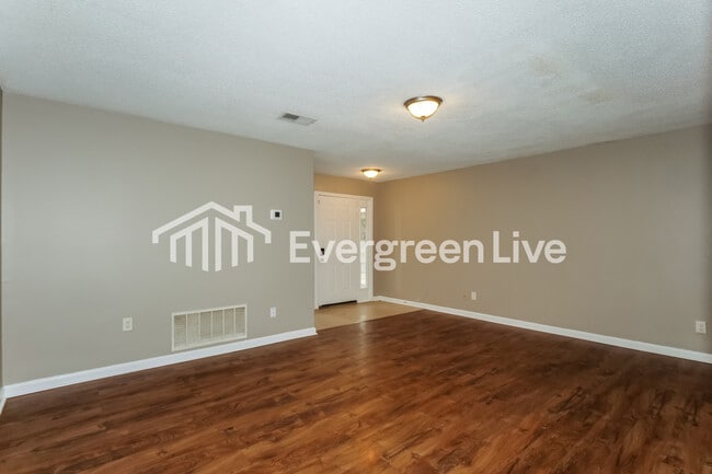 Building Photo - 4599 Addington Dr