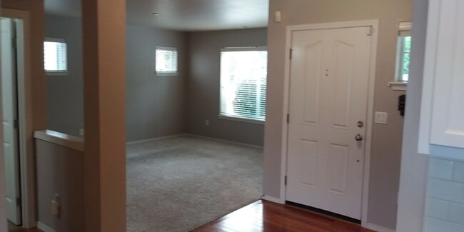 Building Photo - 2132 Bobs Hollow Ln