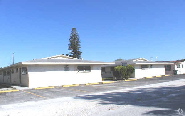 Foto del edificio - Gulfstream Apartments