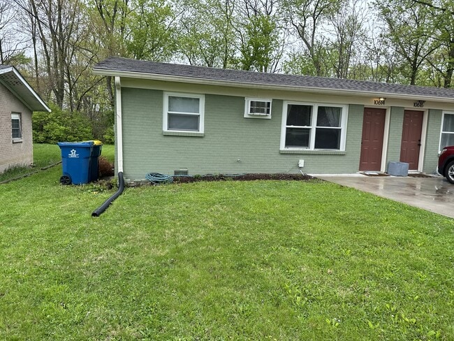 Foto del edificio - 10614 McPherson St