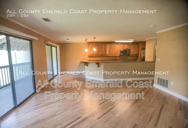Foto del edificio - 206 Westlake Ct